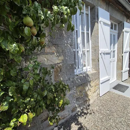Petite Maison Avec Jardin à Bagnoles De L'orne * Bagnoles de l'Orne Normandie