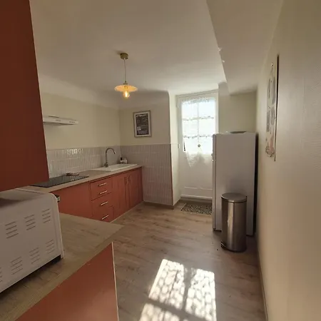 Petite Maison Avec Jardin A Bagnoles De L'orne Tatil Evi