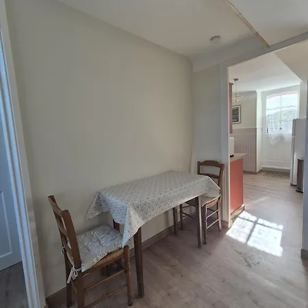 Tatil Evi Petite Maison Avec Jardin A Bagnoles De L'orne *